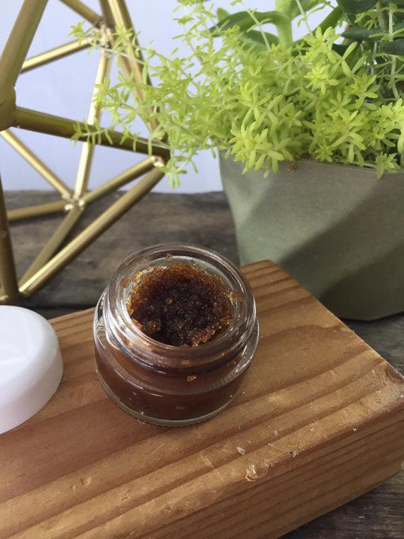 Organic Chocolate Lip Scrub Flaky Chapped Lips - Glorious Skincare I Greater Chicago